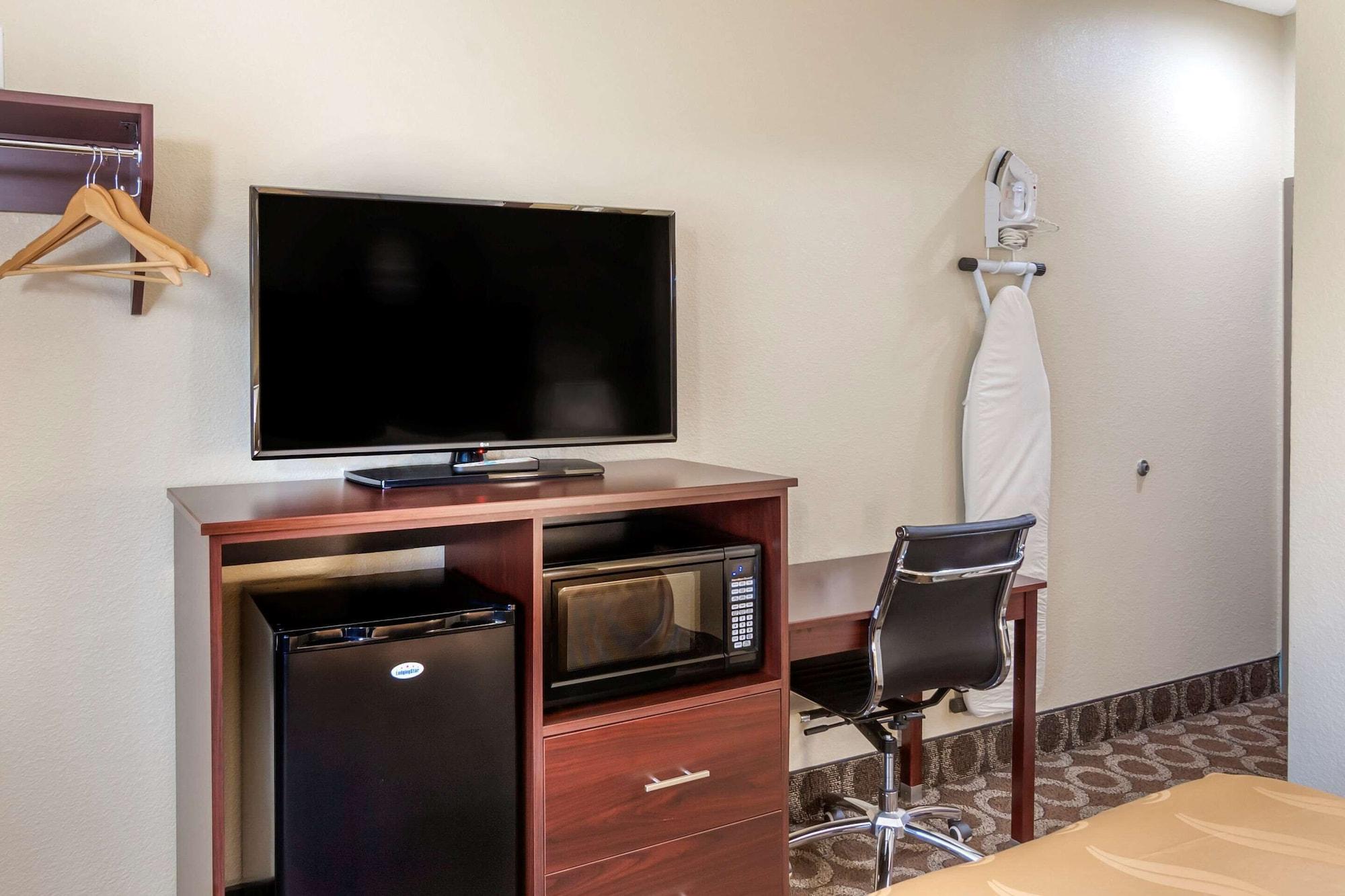 Quality Inn Overland Park Kansas City Exterior photo